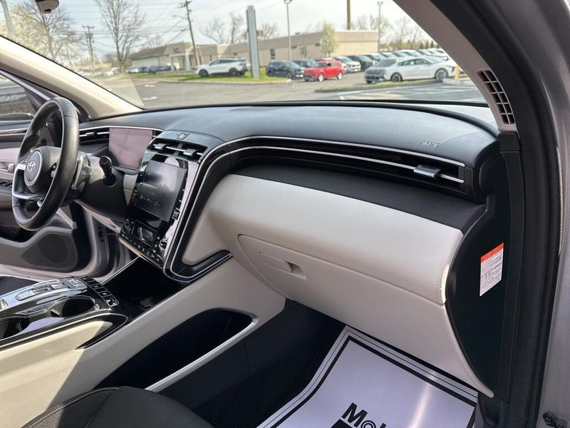 2022 Hyundai Tucson Hybrid SEL ConvenienceImage 22