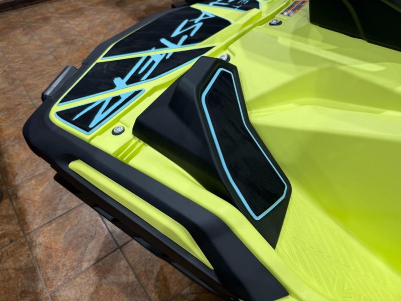 New 2025 Yamaha JETBLASTER PRO (3UP) - DEMO Image 11