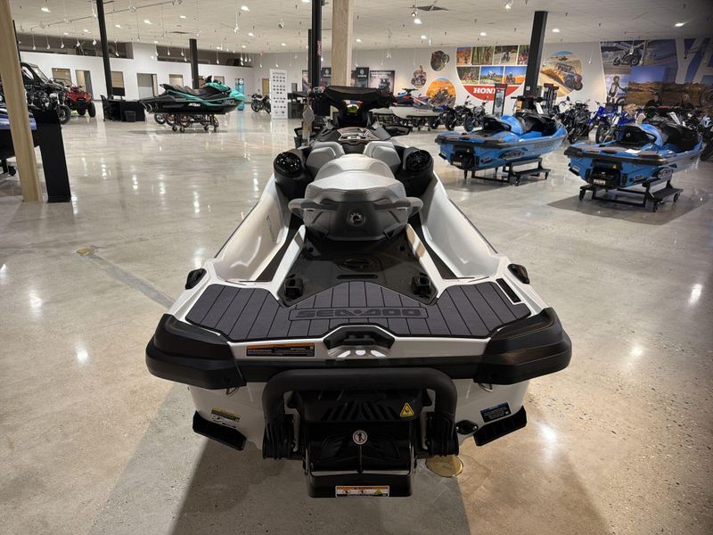 New 2026 Sea-Doo GTX LIMITED 325 (SOUND SYSTEM) Image 17