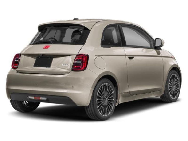 2025 Fiat 500e Giorgio Armani FwdImage 3