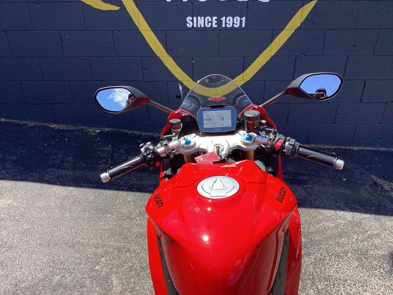 New 2026 Ducati Panigale V2 