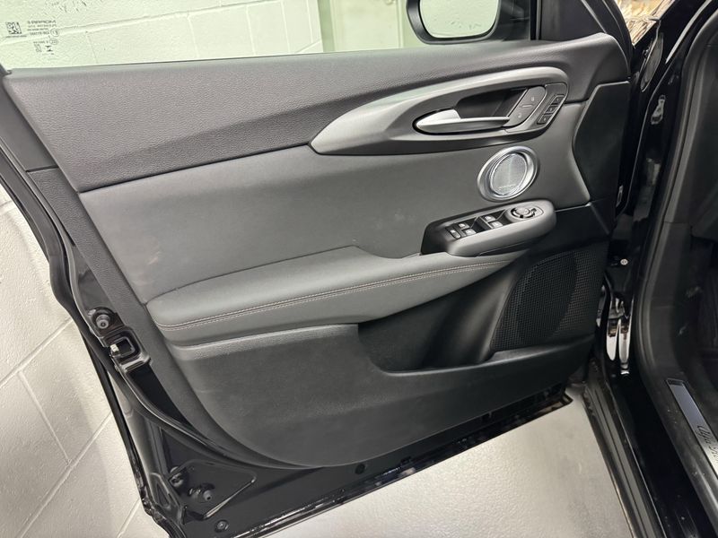 New 2025 Alfa Romeo Tonale Intensa Hybrid EawdImage 5