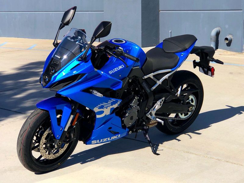 New 2026 Suzuki GSX-8R Image 13
