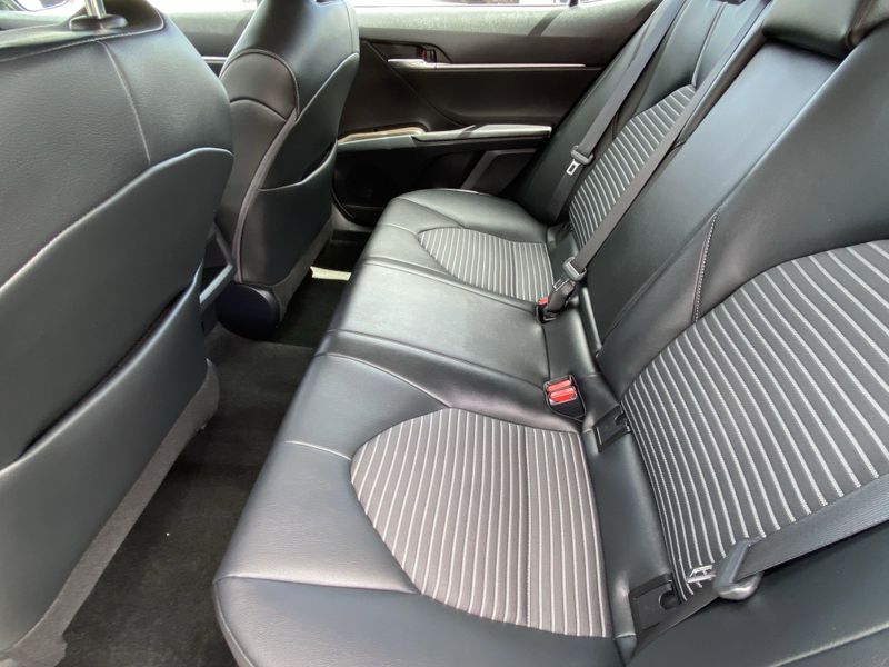 Used 2023 Toyota Camry SEImage 13
