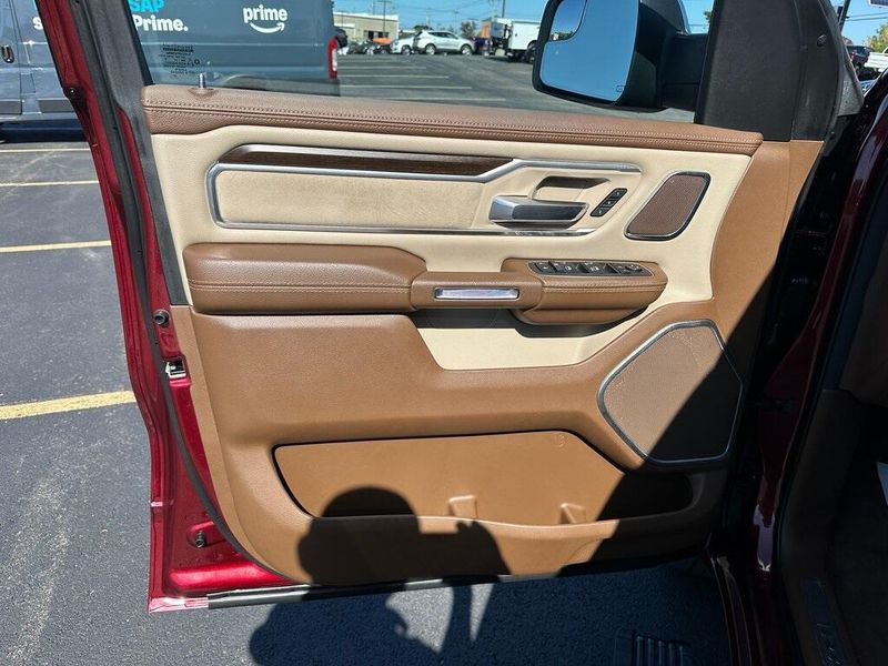 2021 Ram 1500 Laramie photo 11