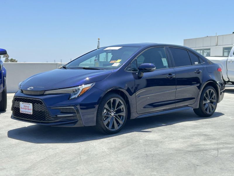 Used 2024 Toyota Corolla SEImage 6