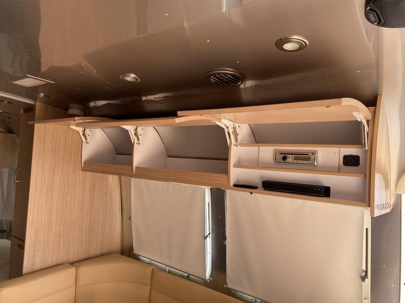 2019 AIRSTREAM FLYING CLOUD 23FB Image 21