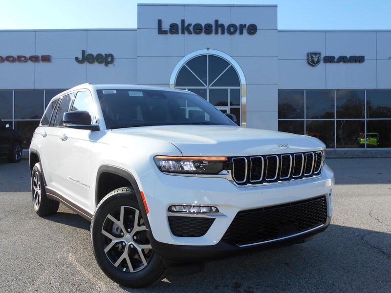 2025 Jeep Grand Cherokee Limited photo 2