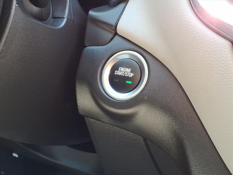 2023 Chevrolet Equinox LT photo 8