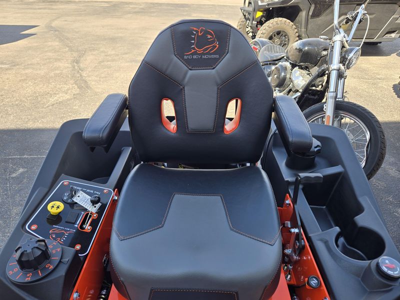 2025 Bad Boy Mowers ZT ELITE 60 KAWASAKI FR730V 24HP Image 8