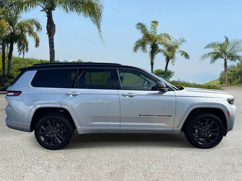 New 2026 Jeep Grand Cherokee L Limited Reserve 4x4