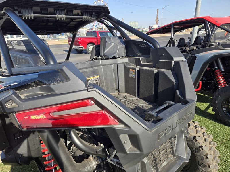 2025 Polaris RZR PRO XP ULTIMATE ONYX BLACK Image 10