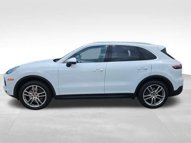 Used 2023 Porsche Cayenne Platinum Edition