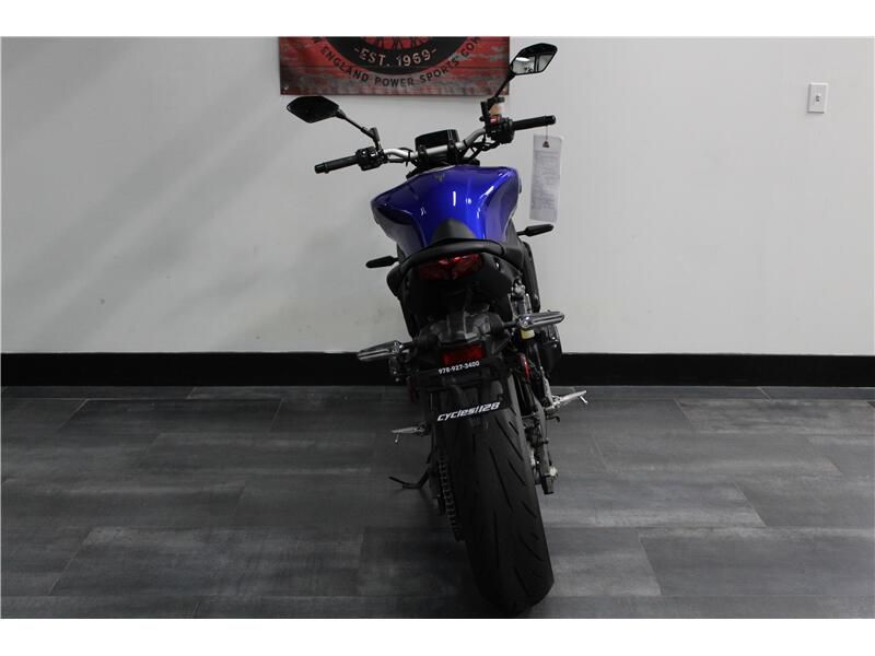 Used 2021 Yamaha MT09 Image 4