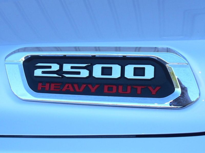 2026 Ram 2500 Laramie photo 34