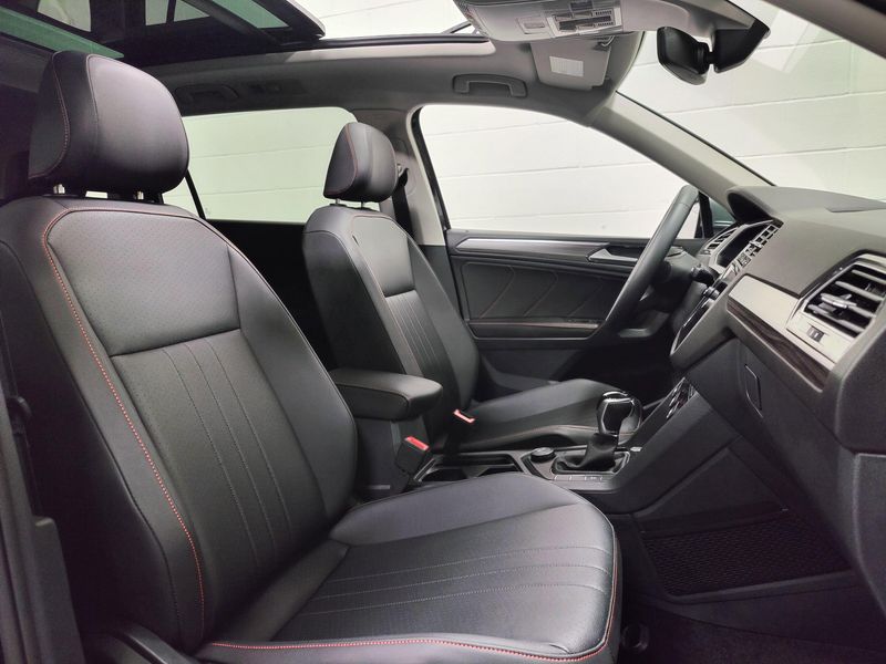 Used 2024 Volkswagen Tiguan Wolfsburg Edt AWD w/SunroofImage 6