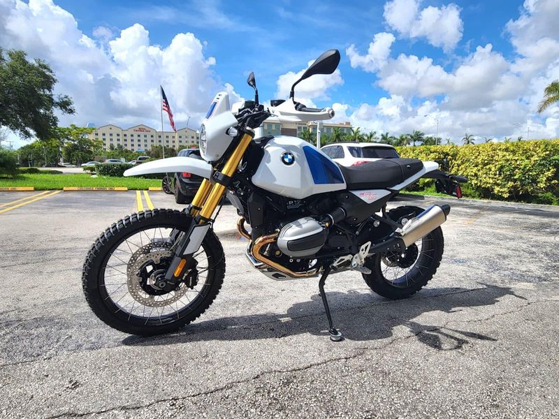 2026 BMW R 12 G/SImage 4