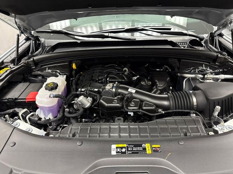 New 2025 Jeep Grand Cherokee Laredo X 4x4Image 6