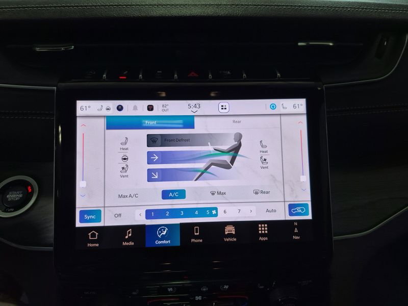 New 2025 Jeep Grand Cherokee L Limited 4x4Image 30