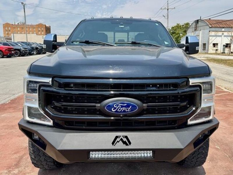 Used 2022 Ford F-350 PlatinumImage 2