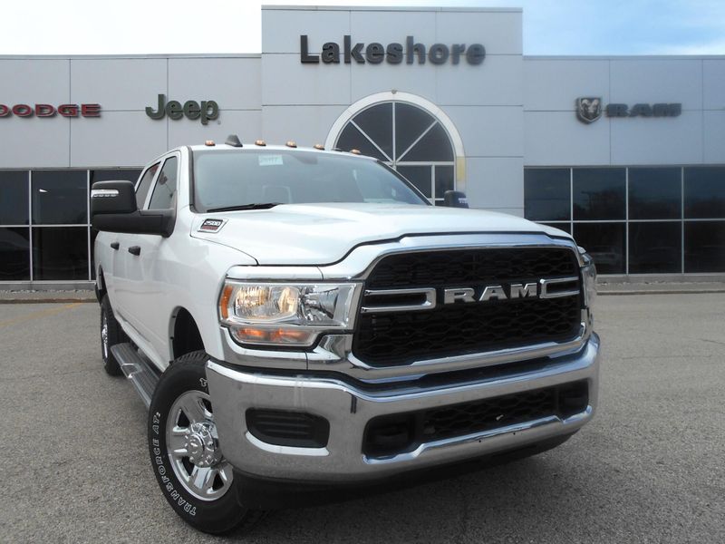 2024 RAM 2500 Tradesman Crew Cab 4x4 6