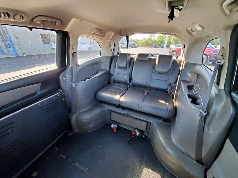 Used 2013 Honda Odyssey EX-LImage 10