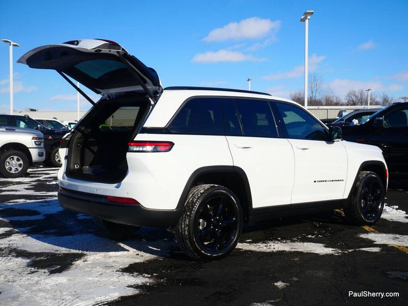 New 2026 Jeep Grand Cherokee Limited 4x4
