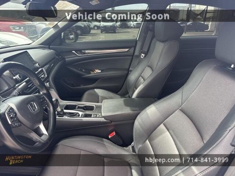 2020 Honda Accord SportImage 9