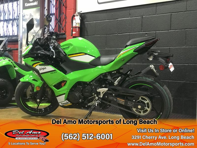 2025 Kawasaki NINJA 500 KRT EDITION Image 4