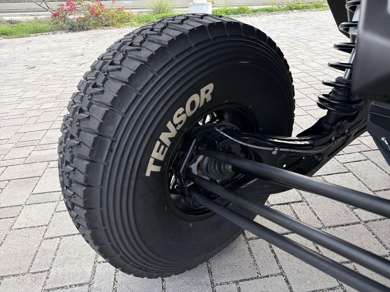 New 2025 Can-Am MAVERICK X3 MAX X RS TURBO RR SMART-SHOX Image 28