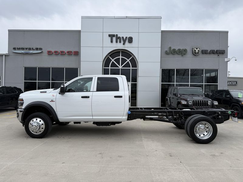 New 2026 RAM 5500 Tradesman Chassis Crew Cab 4x4 84