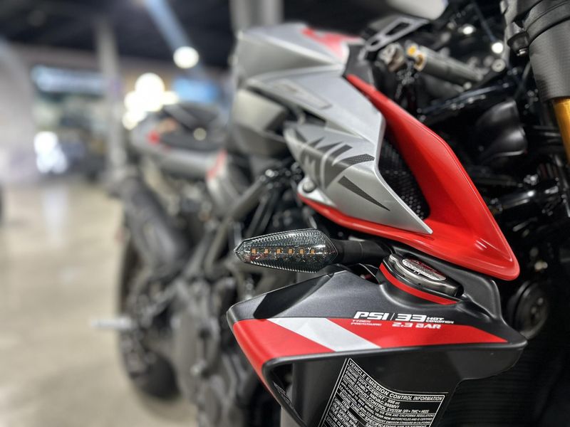 Used 2022 Mv Agusta BRUTALE 1000 NURBURGRING Image 20