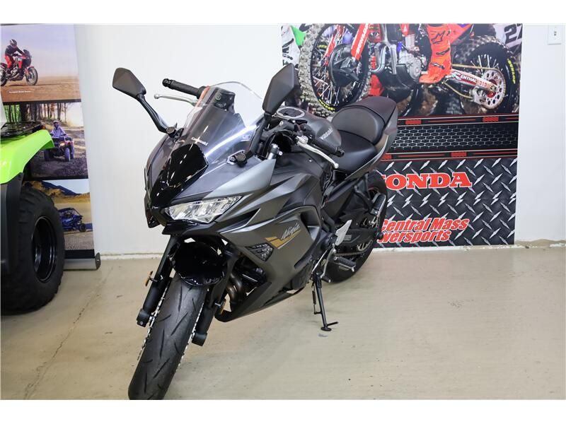 Used 2023 Kawasaki NINJA 650 Image 3