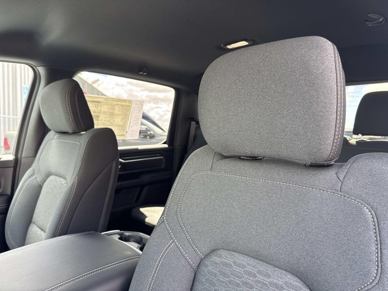 New 2026 RAM 1500 Big Horn Crew Cab 4x2 5'7' Box