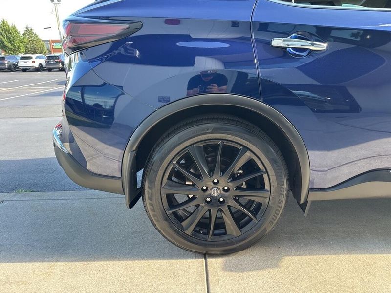 Used 2023 Nissan Murano PlatinumImage 13