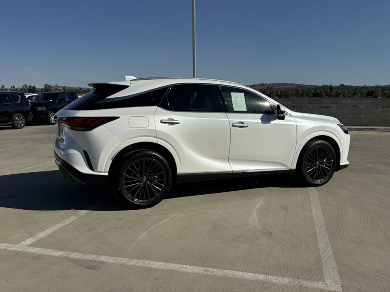 Used 2026 Lexus RX 450h+ PremiumImage 10