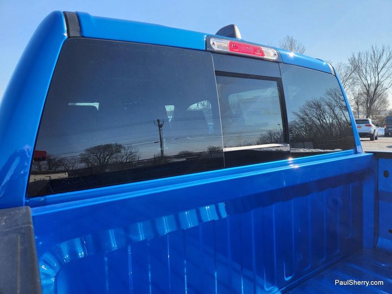 New 2026 RAM 1500 Laramie Crew Cab 4x4 5'7' Box