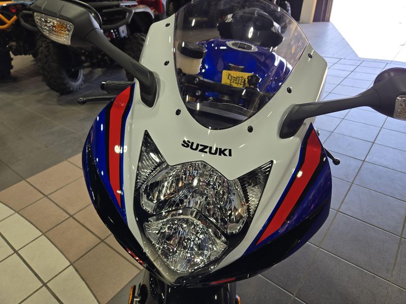 NEW 2026 SUZUKI GSXR750Z 40TH ANNIVERSARY EDITION Image 19