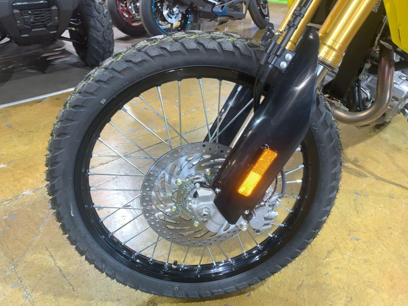 New 2025 Suzuki DR-Z4S Image 10