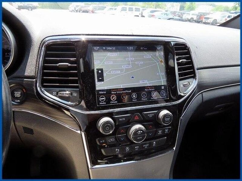 Used 2021 Jeep Grand Cherokee LimitedImage 16