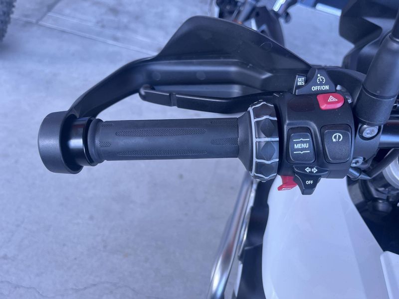 Used 2024 BMW F 800 GS Image 21