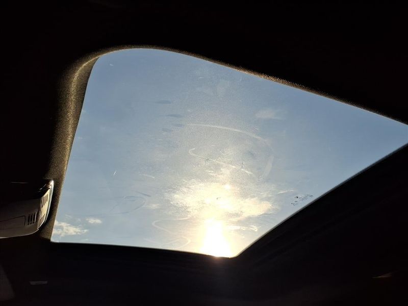 Used 2023 BMW i4 M50Image 5