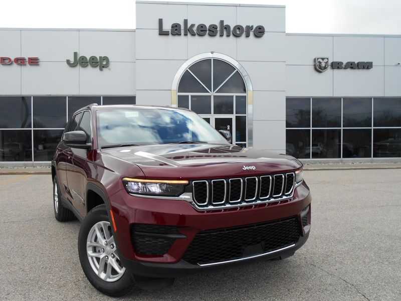 2025 Jeep Grand Cherokee Image 2