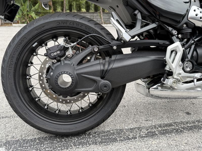 2025 BMW R 12 nineT