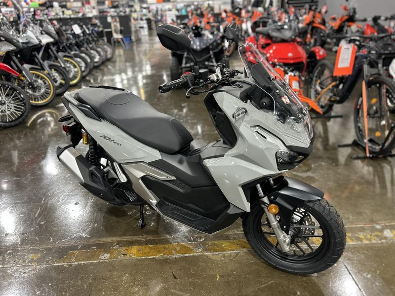 New 2026 Honda ADV160 Image 1