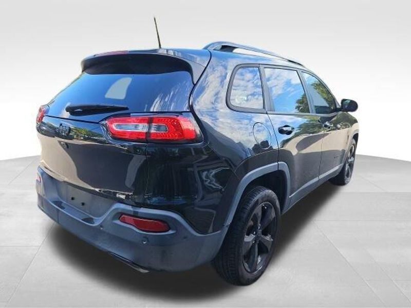 Used 2018 Jeep Cherokee Limited