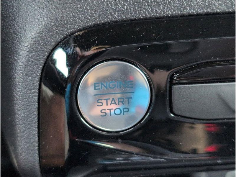 Used 2024 Ford Escape ST-LineImage 18