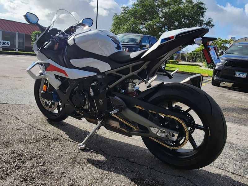 2026 BMW S 1000 RRImage 6