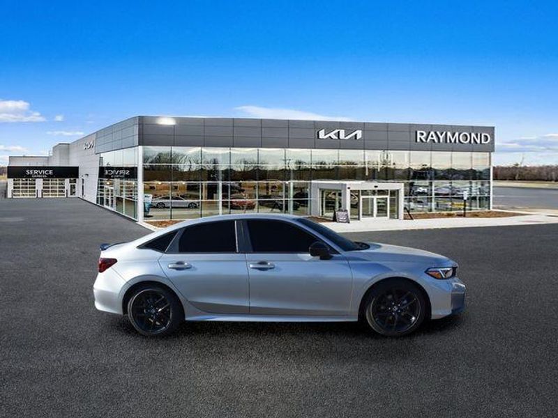 Used 2025 Honda Civic SportImage 2