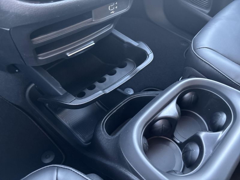 New 2026 Chrysler Pacifica SelectImage 31